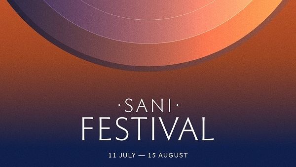 Sani Festival 2026: Ένα καλοκαίρι με θρυλικές φωνές και superstars στον ιστορικό Λόφο της Σάνης