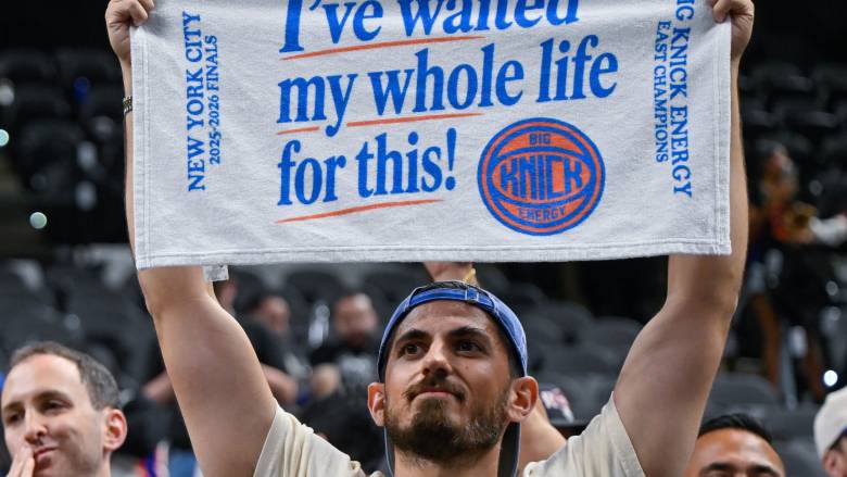 NBA: Οι Nicks κατέκτησαν τον πρώτο τίτλο από το 1973 - Νίκη επί των Spurs με 94-90