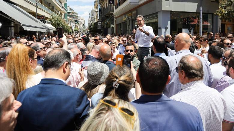 «Οργώστε την Ελλάδα» το μήνυμα Μητσοτάκη: Η στρατηγική του «θέρους» και ο «θερισμός»