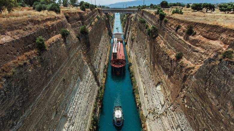 Σε πλήρη λειτουργία από σήμερα η Διώρυγα της Κορίνθου μετά τα έργα αποκατάστασης