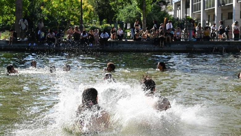 Η Γαλλία στη δίνη του καύσωνα: Τρεις νεκροί, λουκέτο σε 2.700 σχολεία, συναγερμός σε 49 περιφέρειες