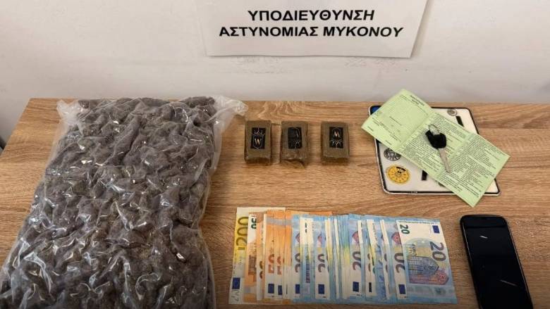 Μύκονος: Πέταξε σάκο με ναρκωτικά στη θέα των αστυνομικών - Συνελήφθη ενώ ετοιμαζόταν να διαφύγει