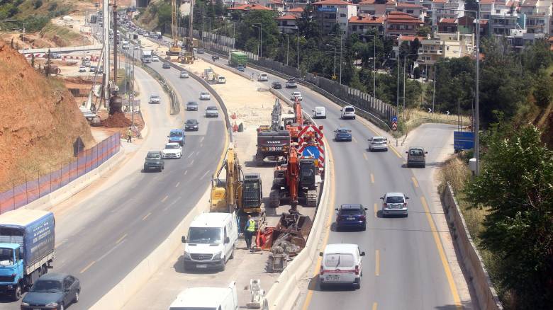 Θεσσαλονίκη: Τρία τροχαία μέσα σε μία ώρα - «Μπλόκαρε» ο Περιφερειακός