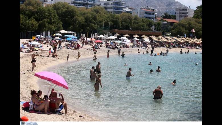 Ροδόπη: Σημάδια βελτίωσης για τον ανήλικο που ανασύρθηκε χωρίς τις αισθήσεις του από τη θάλασσα