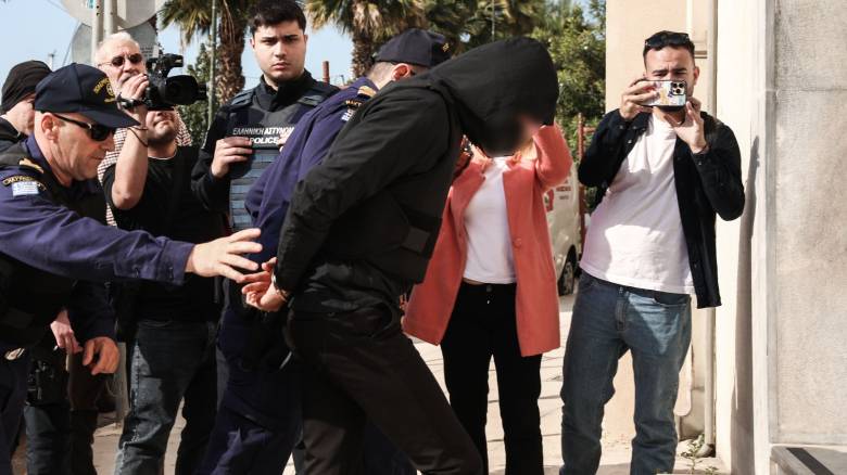 Άγιος Δημήτριος: Στο μικροσκόπιο για συνέργεια ο 20χρονος - Ήταν μαζί με τον δράστη στο πάρκο