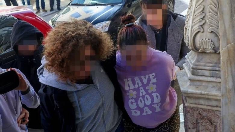 Δίκη για τρίχρονο στο Ηράκλειο: Σήμερα η ετυμηγορία για την μητέρα και τον 44χρονο σύντροφό της