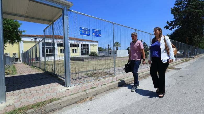 Δίκη Τεμπών: Απάντηση Κωνσταντοπούλου σε Ασλανίδη - «Δεν καθυστέρησα 2,5 ώρες»