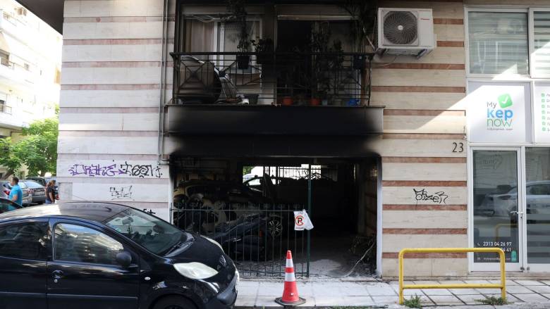 Τρεις συλλήψεις για τις εμπρηστικές επιθέσεις και τη δολοφονία της Βάγιας Νέστορα στη Θεσσαλονίκη