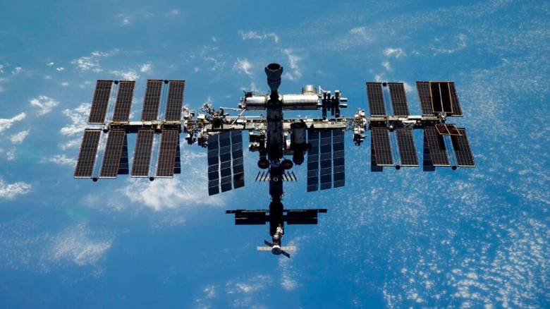 Πώς η NASA σκοπεύει να ρίξει τον ISS στον Ειρηνικό Ωκεανό – Γιατί ανησυχούν οι ειδικοί