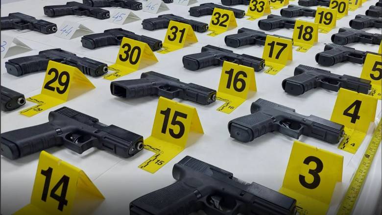Συνελήφθησαν δύο Τούρκοι στον Έβρο που επιχείρησαν να περάσουν στη χώρα 50 όπλα - «φαντάσματα»