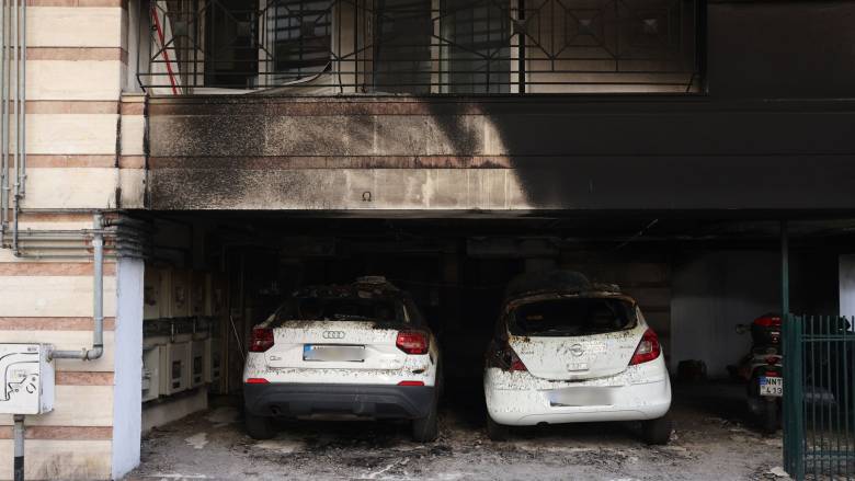 Θεσσαλονίκη: Σε πλήρη εξέλιξη οι έρευνες για τις εμπρηστικές επιθέσεις - Ψάχνουν και «4ο δράστη»