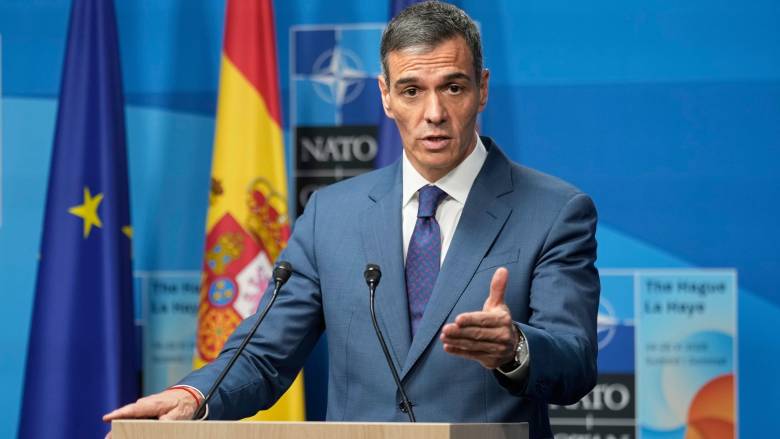 Σάντσεθ: Η Ισπανία έχει άρρηκτους δεσμούς με τις ΗΠΑ - Αναμενόμενες οι δηλώσεις Τραμπ