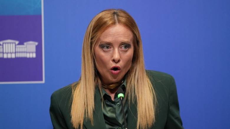 Μελόνι για αμυντικές δαπάνες: «Θα καθορίσουμε τους χρόνους, τους τρόπους και τις προτεραιότητες»
