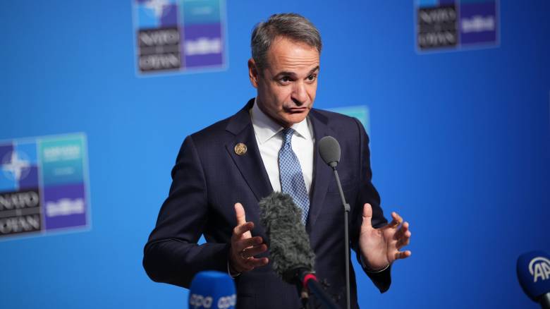 Μητσοτάκης από ΝΑΤΟ: Ιστορική ανορθογραφία το casus belli - Ξεκινά η εκπαίδευση των πιλότων στα F-35