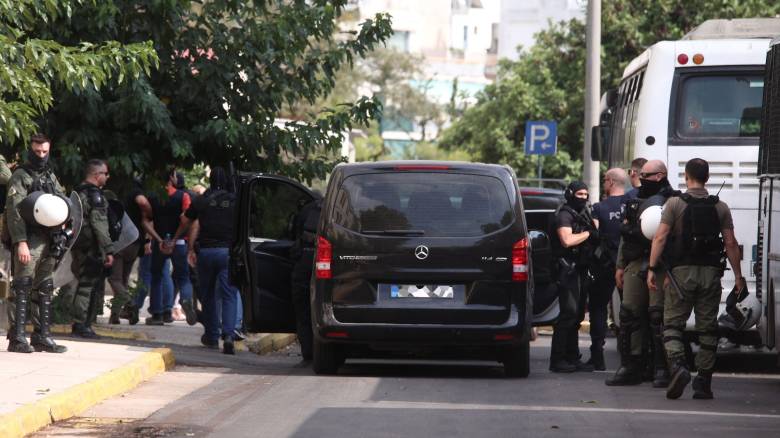 Marfin: Για ανθρωποκτονία από προθεση κατά συρροή κατηγορούνται οι συλληφθέντες - Πήραν προθεσμία