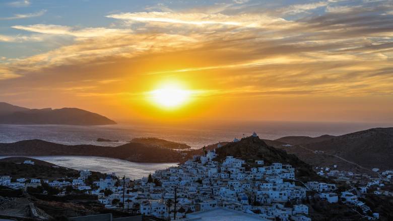 Ένας από τους τελευταίους ελληνικούς «κρυμμένους θησαυρούς» η Ίος, σύμφωνα με το Travelbook της BILD