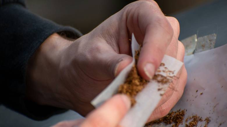 Τι γνωρίζουν οι Έλληνες για τη νικοτίνη - Τι δείχνει νέα έρευνα