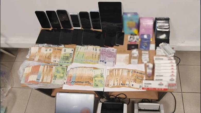 Θεσσαλονίκη: Εξαρθρώθηκε σπείρα τοκογλύφων-εκβιαστών - Πώς νομιμοποιούσαν τα παράνομα έσοδα