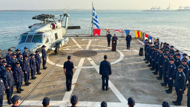 Η Ελλάδα ανέλαβε τη διοίκηση της επιχείρησης «Ασπίδες»