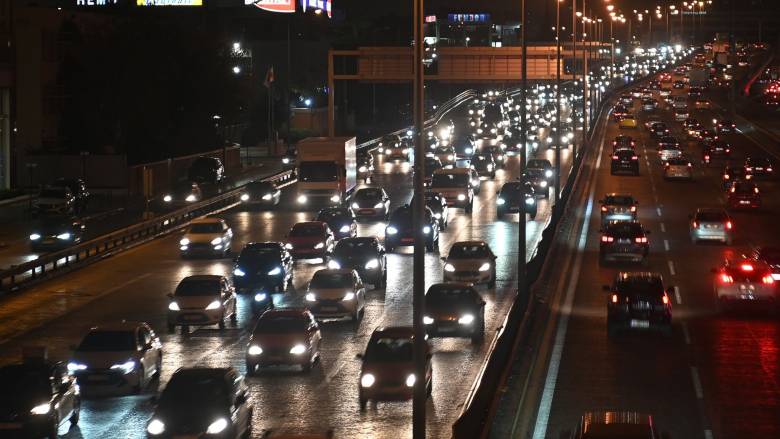 «Στενεύει» τη νύχτα ο Κηφισός: Μειώνονται οι λωρίδες στο ύψος της Μεταμόρφωσης λόγω εργασιών