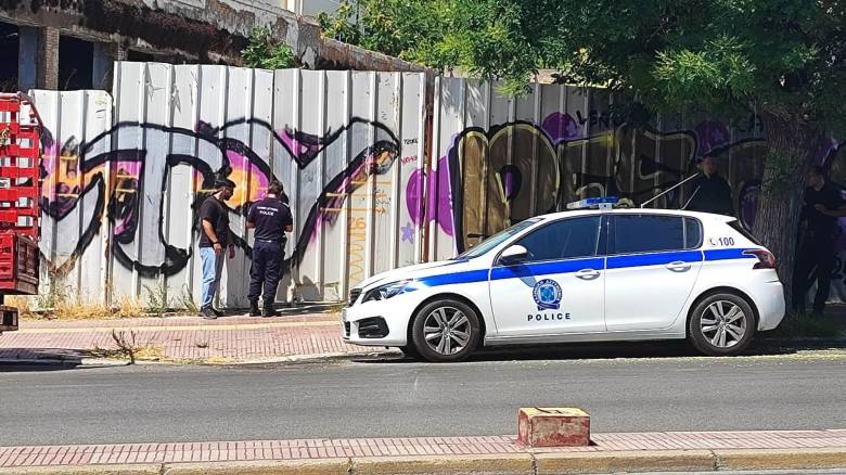 Συναγερμός στην Κυψέλη για ύποπτη βαλίτσα - Αναφορές ότι περιέχει πτώμα