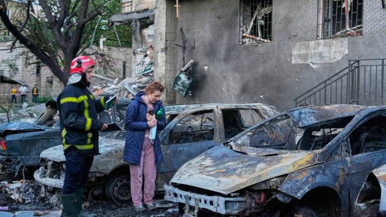 Μπαράζ ρωσικών πληγμάτων στην Ουκρανία - Ένας νεκρός, επτά τραυματίες και ανυπολόγιστες ζημιές