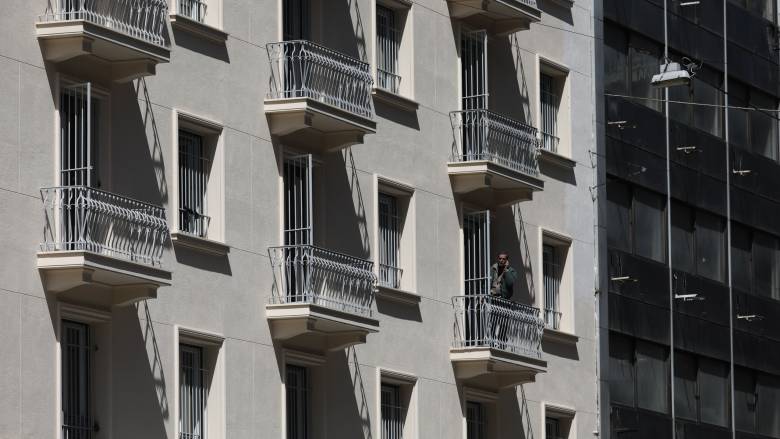 Ανοίγουν κλιματιζόμενοι χώροι για τον καύσωνα στην Αθήνα - Μέτρα προστασίας για τις ευάλωτες ομάδες