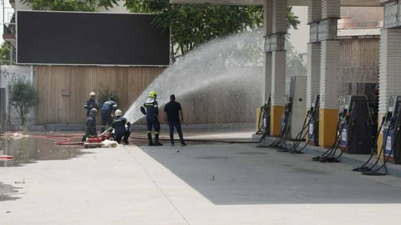 Διαρροή αερίου στον Πειραιά: Επέστρεψαν στα σπίτια τους οι κάτοικοι που είχαν εκκενώσει