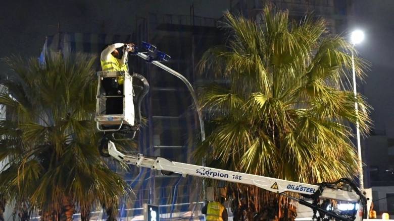 Περιφέρεια Αττικής: Ολοκληρώθηκε η εγκατάσταση των 388 καμερών παραβίασης ερυθρού σηματοδότη