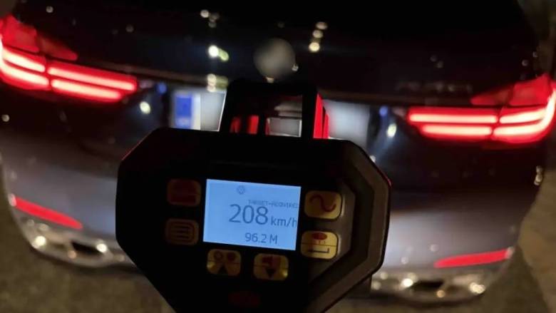 Μέγαρα: 29χρονος έτρεχε με 208 χλμ/ώρα στην Αθηνών – Κορίνθου αντί του ανωτάτου ορίου των 130