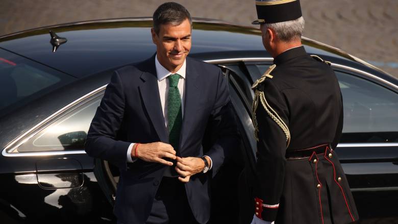 Σάντσεθ για πυρκαγιές: Αρχίζουμε και βλέπουμε φως στην άκρη του τούνελ