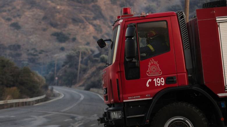Οκτώ συλλήψεις για τις φωτιές τα τελευταία 24ωρα - Δήμαρχος και αντιδήμαρχος συνελήφθησαν στην Πάρο