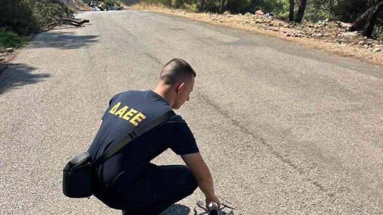 Αυτοψία με drone στο σημείο της σύγκρουσης των δύο ελικοπτέρων στην Ψάθα