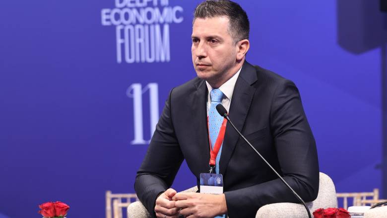 Στο «φουλ» οι μηχανές της ΓΓΕΕ: Χρηματοδότηση 8 εκατ. σε 843 Μέσα Ενημέρωσης για στήριξη του Τύπου