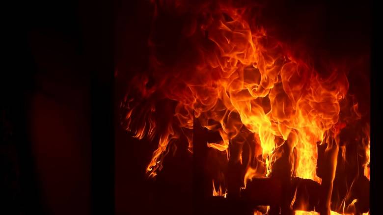 Έκρηξη σε υποσταθμό της ΔΕΗ στην Άρτα - Στο σκοτάδι πολλές περιοχές