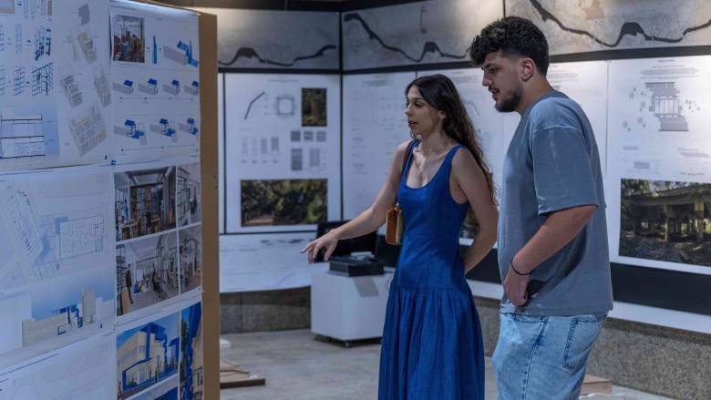 Φοιτήτριες από την Ελλάδα μοιράζονται την εμπειρία τους από τις σπουδές τους στην Κύπρο