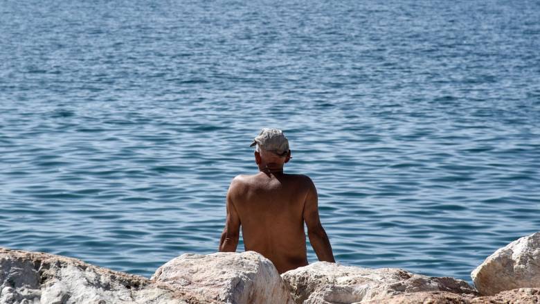Υπ. Υγείας: Πάνω από 280 άνθρωποι πνίγηκαν το 2025 στη θάλασσα - Τι να προσέχετε στην κολύμβηση