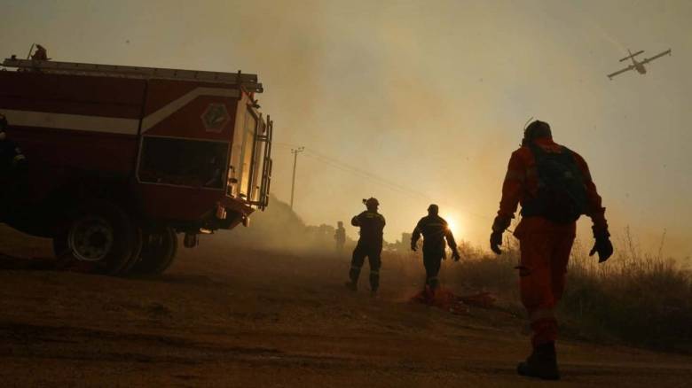 «Μια λάθος πράξη μπορεί να φέρει την καταστροφή»: Το μήνυμα της Πυροσβεστικής για τις φωτιές