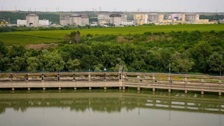 Ρουμανία: Παράταση λειτουργίας του πυρηνικού αντιδραστήρα Τσερναβόντα μετά την εκτροπή του Δούναβη