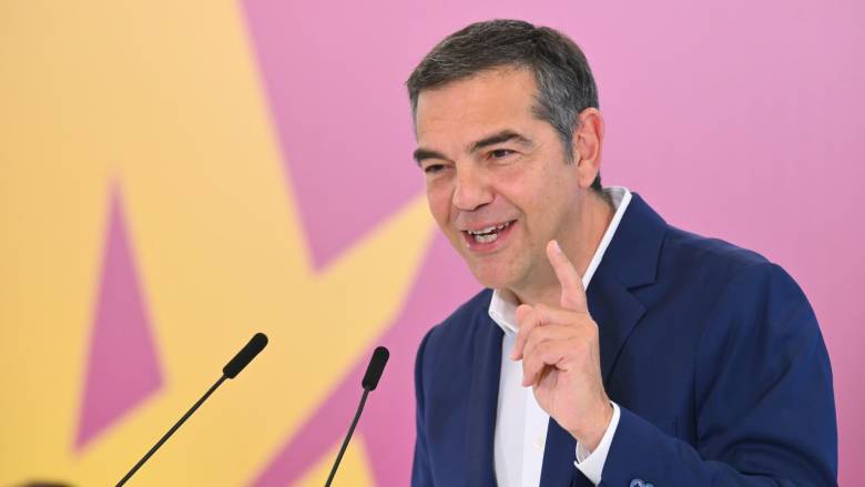Τσίπρας:  «Να σταματήσει το πάρτι της μίζας - Στόχος η δεύτερη κάλπη της ανατροπής»