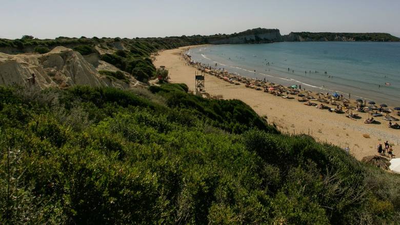Σε συναγερμό λόγω υψηλού ψηλού κινδύνου πυρκαγιάς η Ζάκυνθος το Δεκαπενταύγουστο