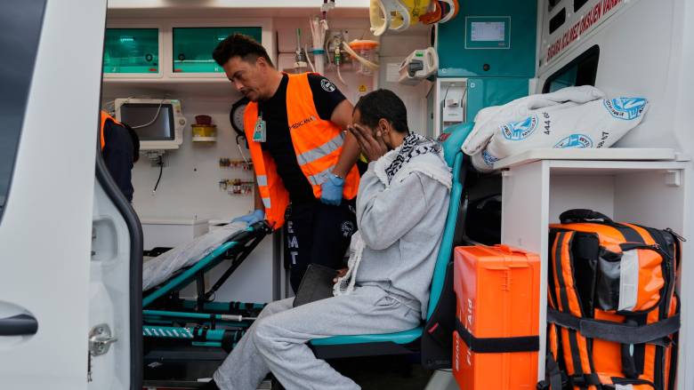 Τέσσερις νεκροί και 10 τραυματίες σε τροχαίο με λεωφορείο στην Τουρκία