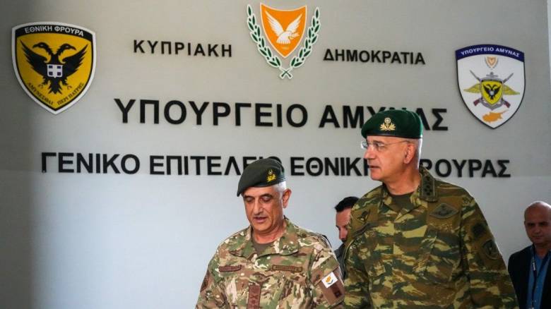 Στην Κύπρο ο Αρχηγός ΓΕΕΘΑ - Οι επαφές και οι επισκέψεις σε ΕΛΔΥΚ, «Νικηφόρο Φωκά» και τα F-16