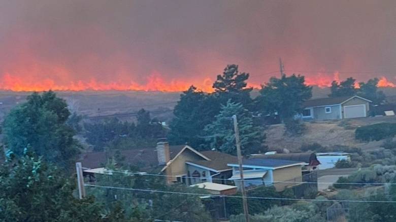 Πυρκαγιά απειλεί την περιοχή Ρίνο στις ΗΠΑ - Δεκάδες χιλιάδες εγκατέλειψαν τις εστίες τους