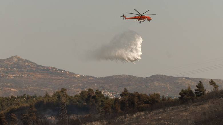 Χωρίς ενεργό μέτωπο η φωτιά στο Ηράκλειο Κρήτης