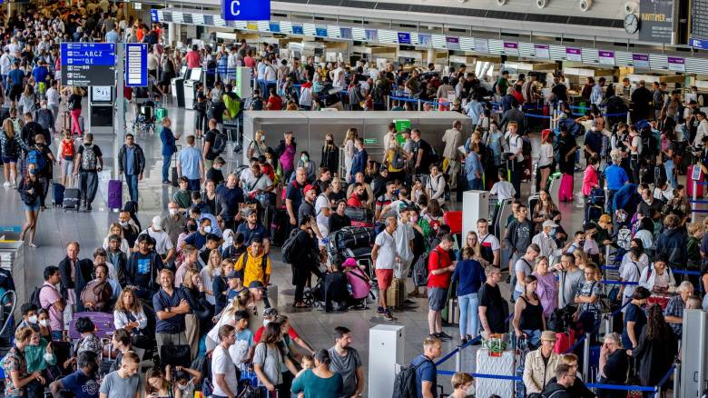 Δεύτερος εργαζόμενος στο αεροδρόμιο της Φρανκφούρτης πέθανε από ελονοσία
