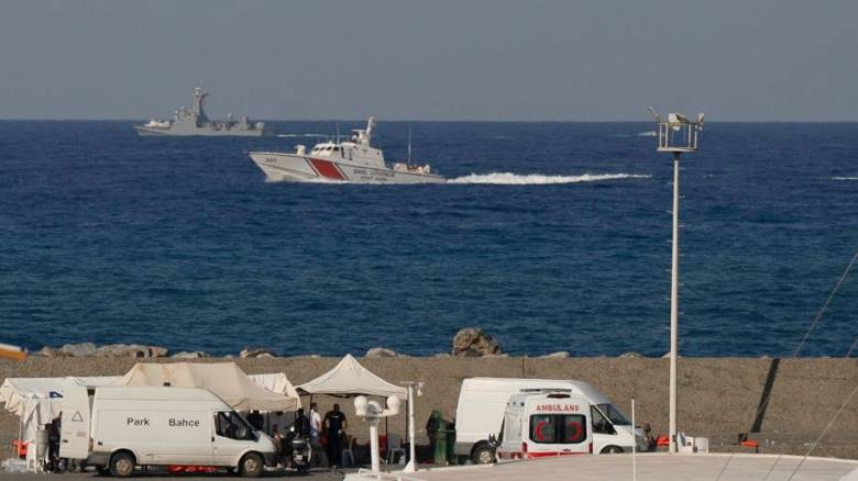 Τα δραματικά λεπτά πριν το ναυάγιο στην Κερύνεια: Σοβαρές καταγγελίες από επιζώντες για το πλήρωμα