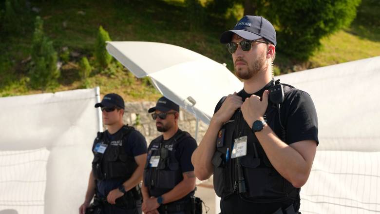 Συνελήφθη ύποπτος για την θανατηφόρα ανταλλαγή πυροβολισμών σε ρέιβ πάρτι στην Ελβετία