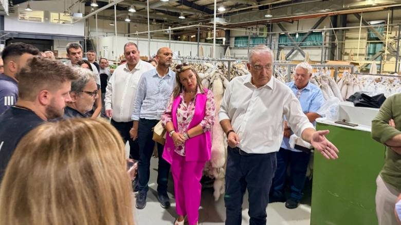 Θεοδωρικάκος: Νέο πρόγραμμα στήριξης για τις επιχειρήσεις της γούνας με 17 εκατ. ευρώ