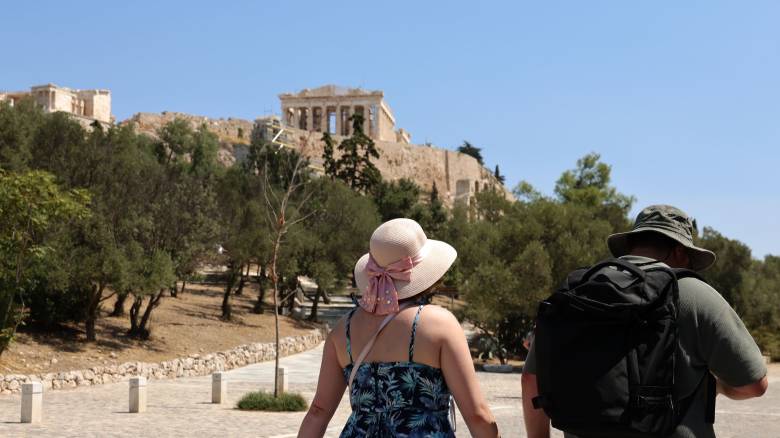Ακόμη ένας «καυτός» Αύγουστος στην Ελλάδα - Ποιες περιοχές είχαν θερμοκρασίες πάνω από το μέσο όρο
